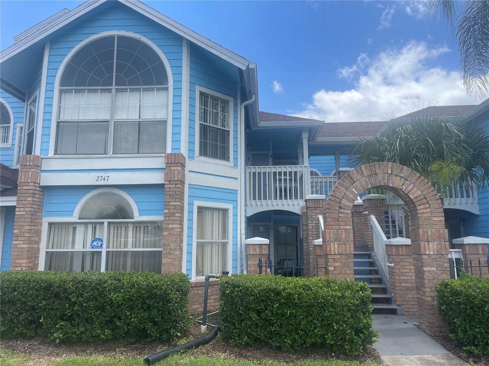 2747 N POINCIANA BOULEVARD Unit 10