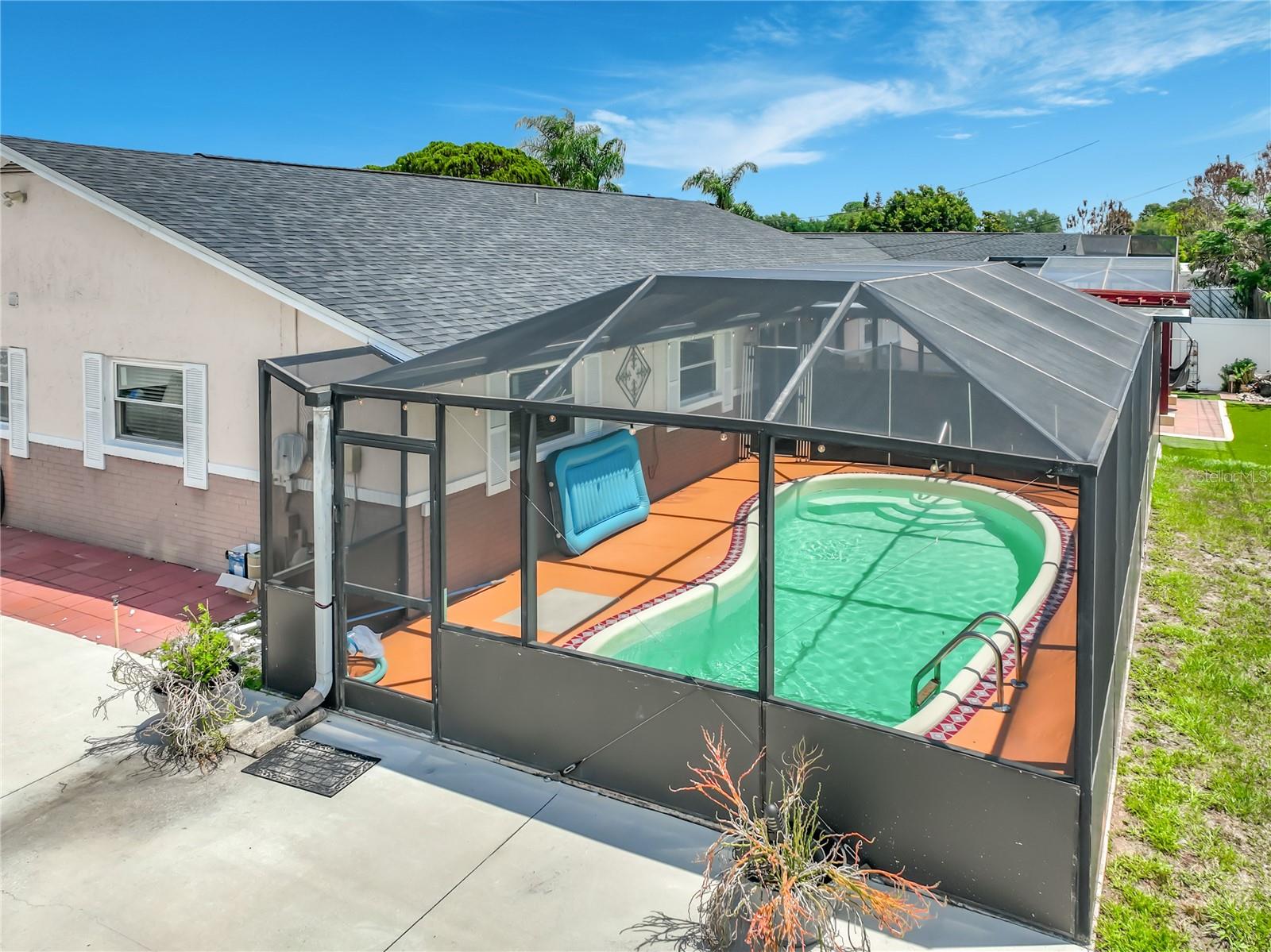 Photo 56