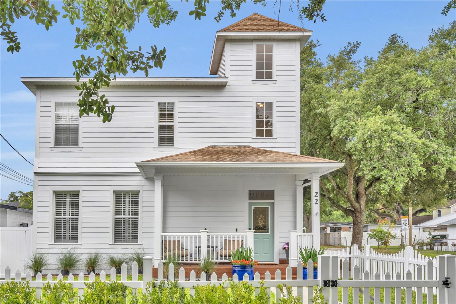 22 E HAZEL STREET
