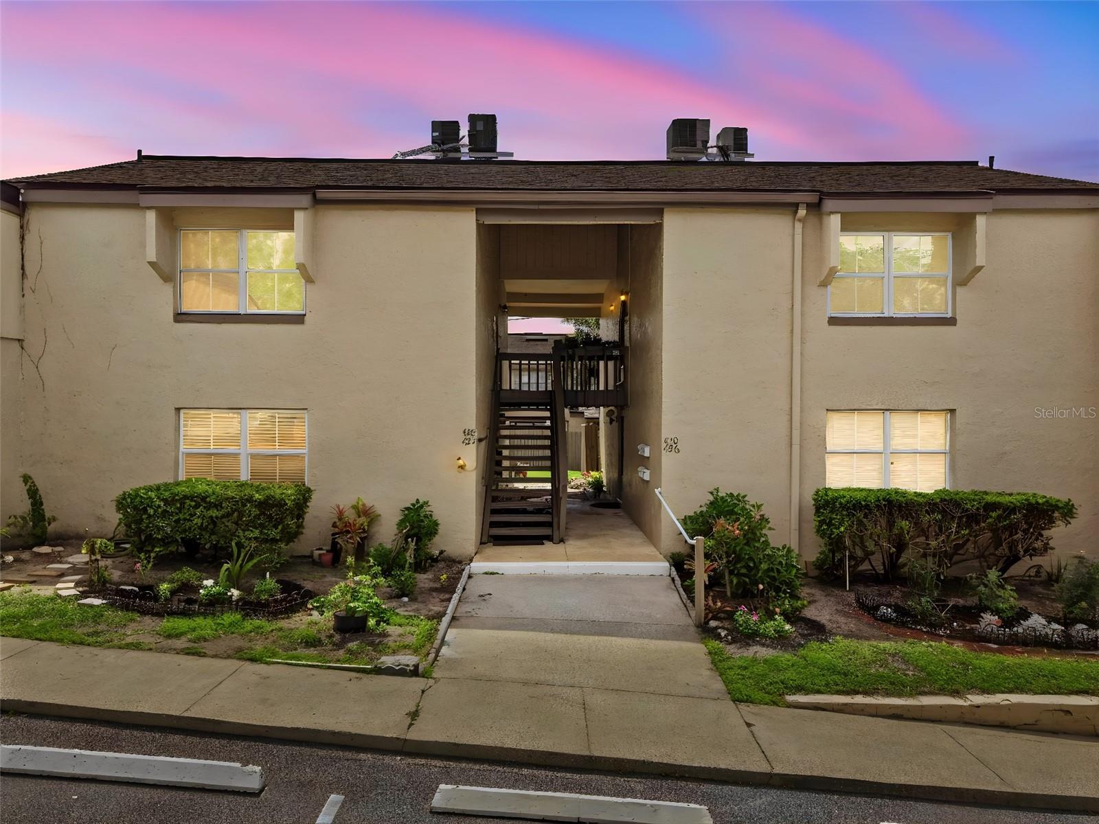 424 WINDMEADOWS STREET Unit 424