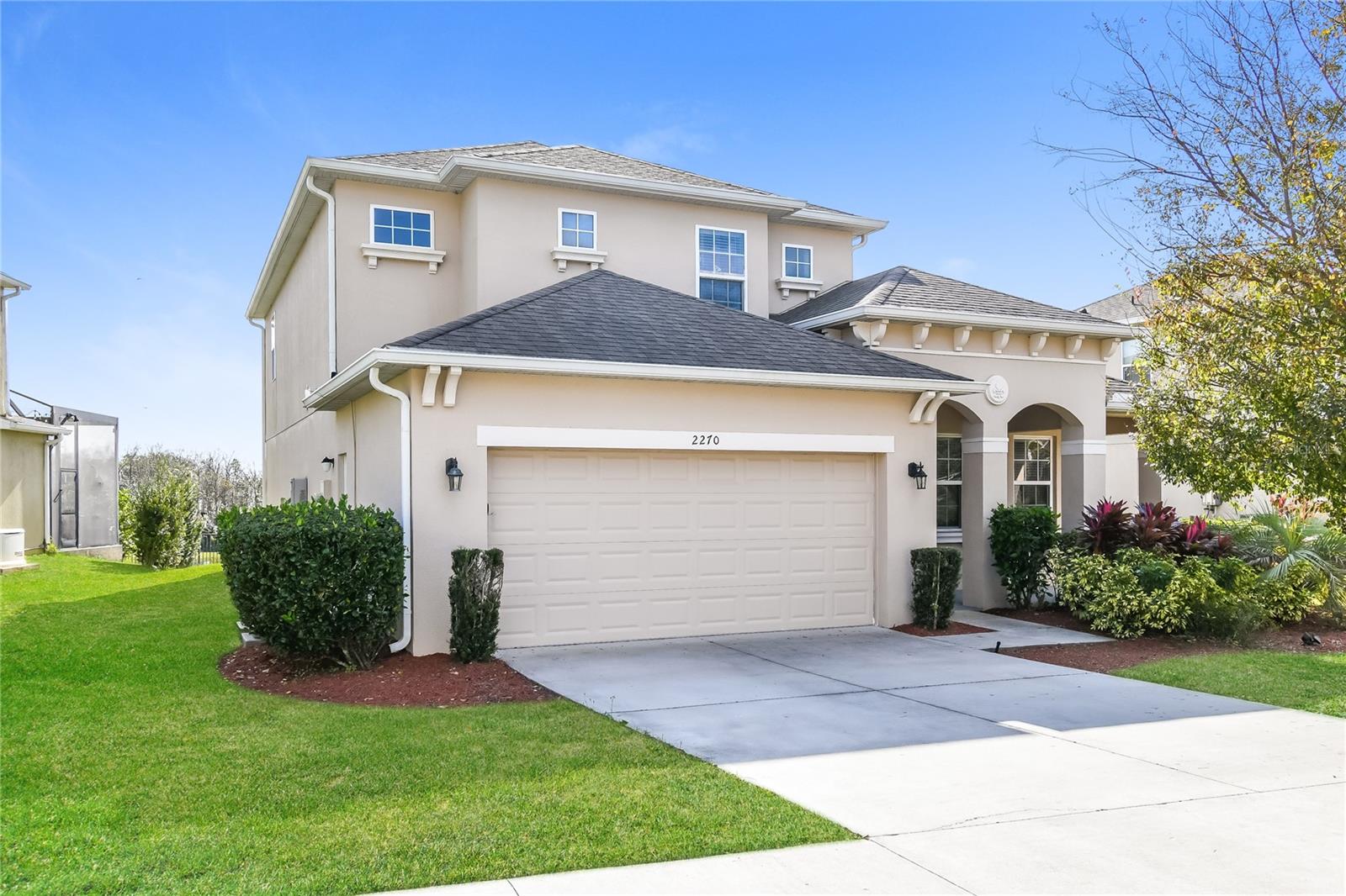 Listing photo 1 for 2270 Natoma Blvd