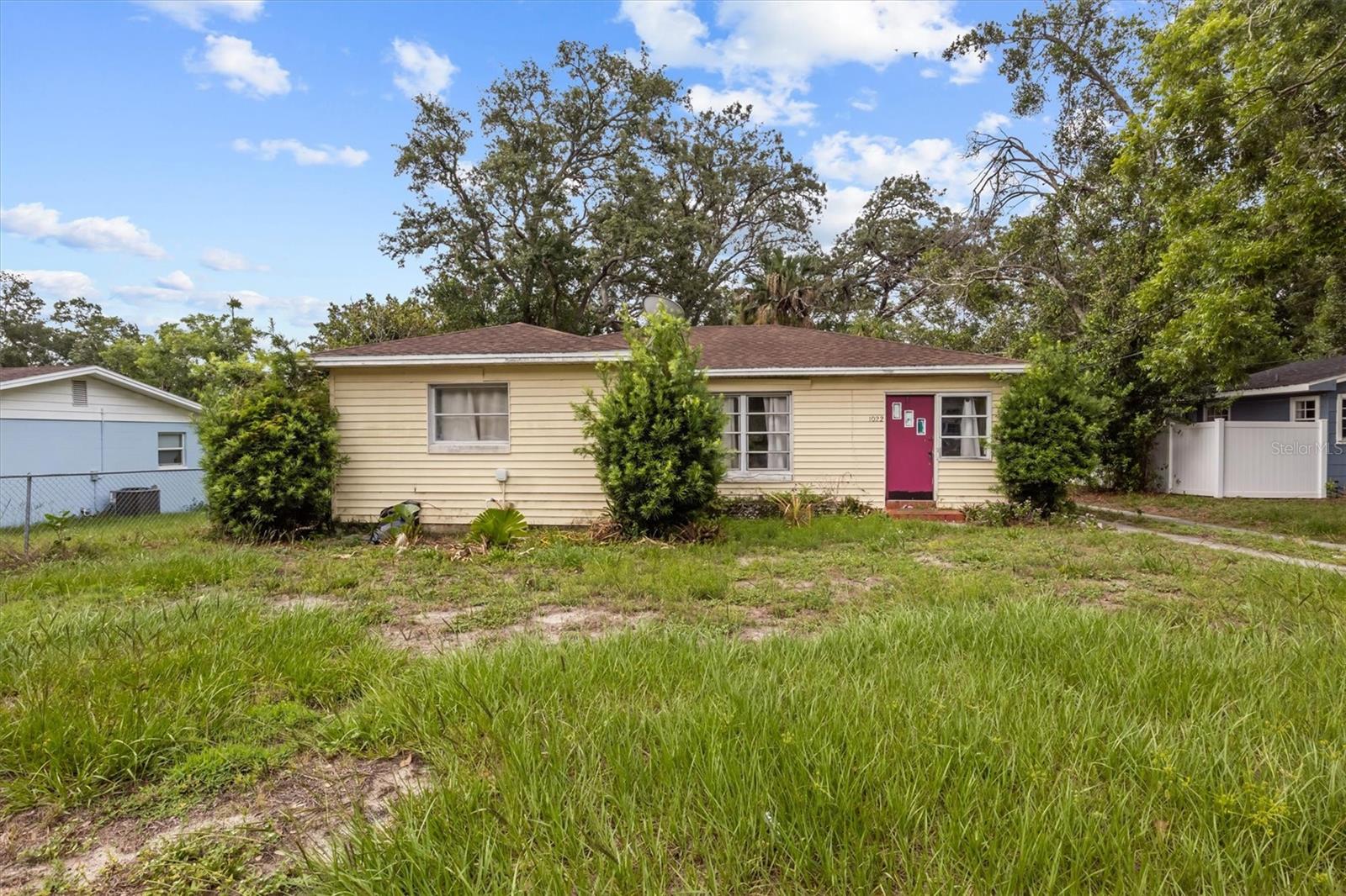 Listing photo for 1022 W Marjorie St