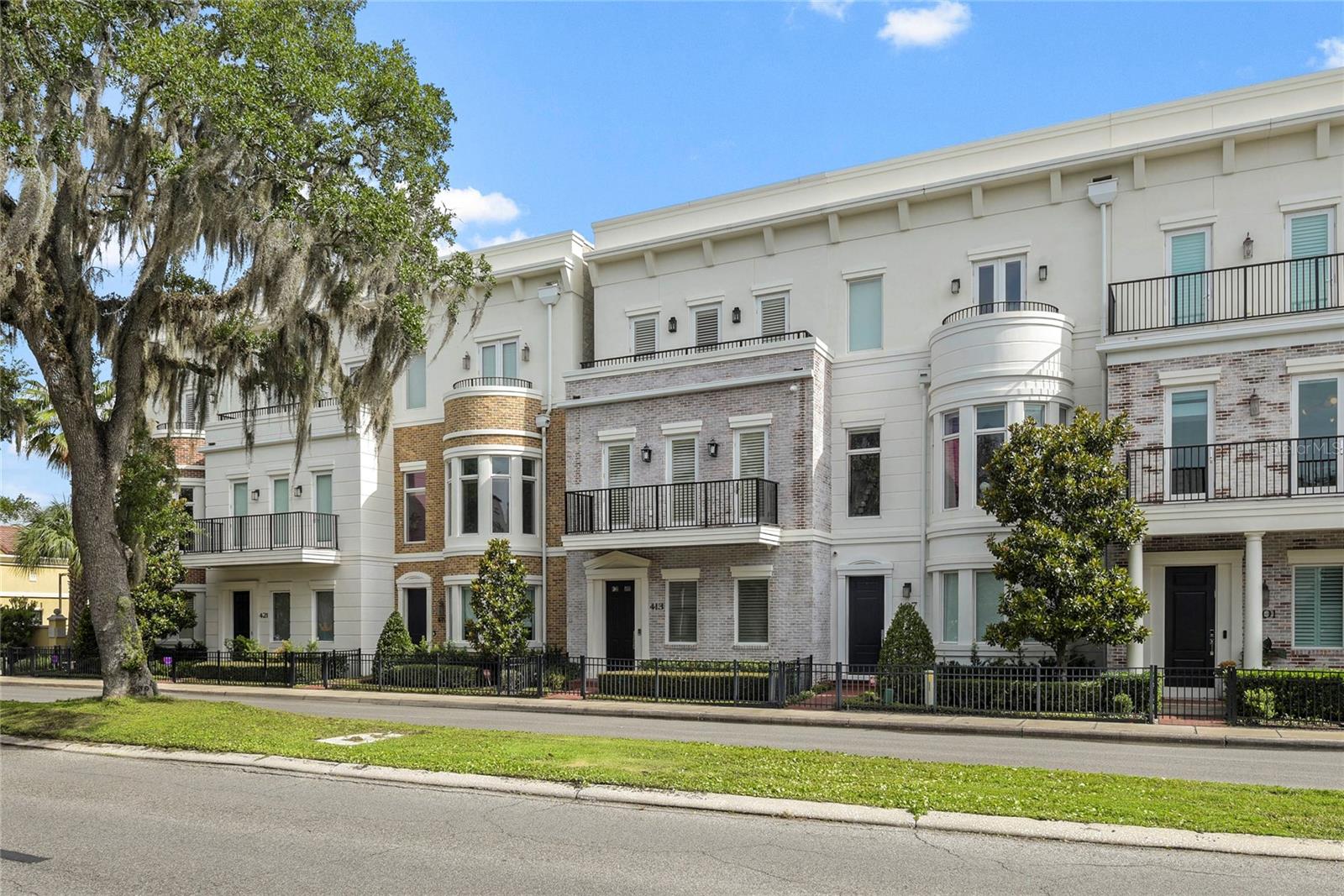 413 W MORSE BOULEVARD