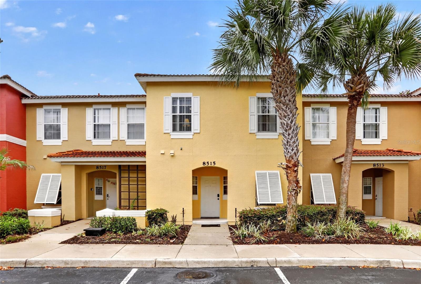 8515 CRYSTAL COVE LOOP