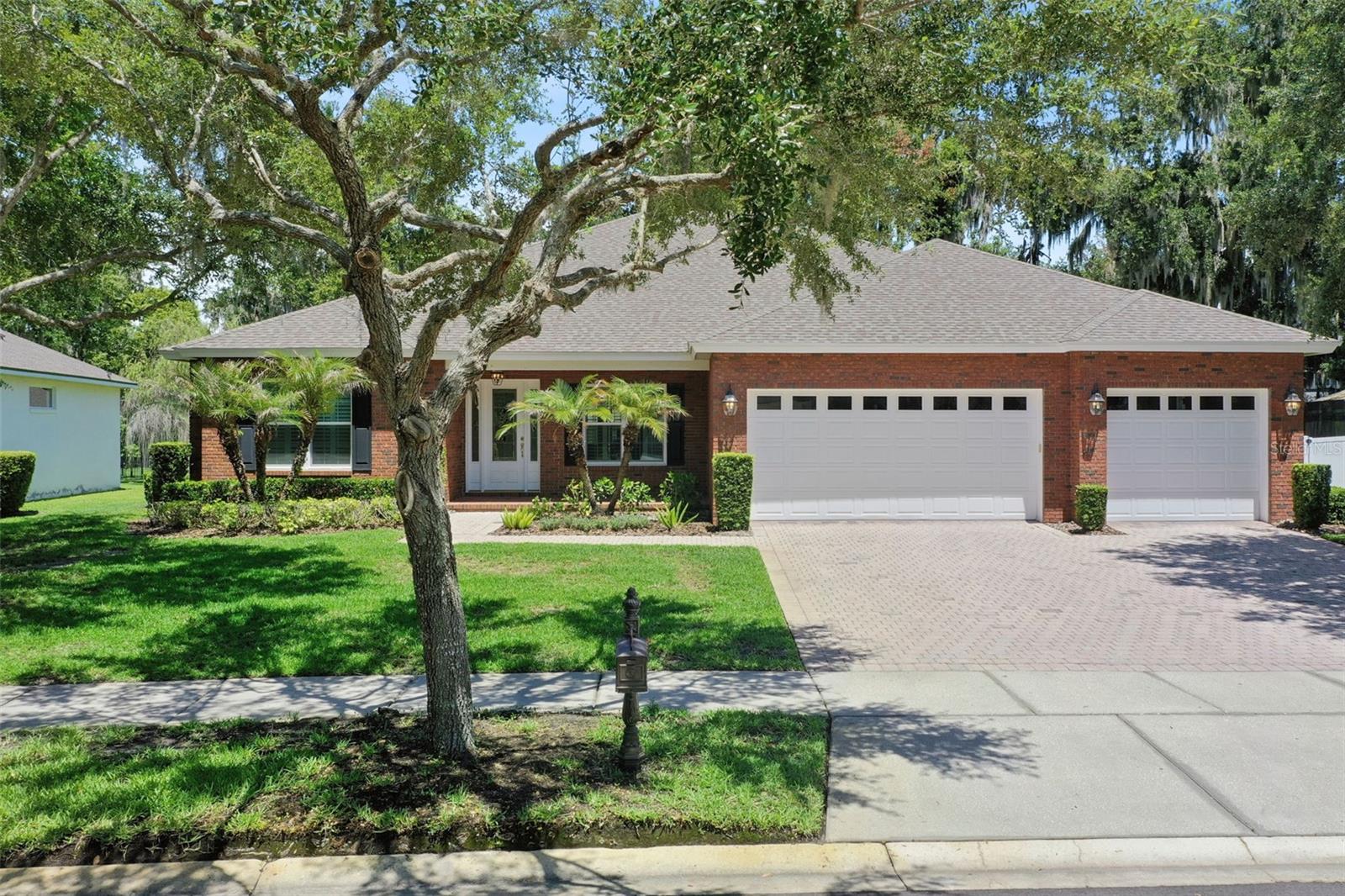 440 TIERRA VERDE LANE