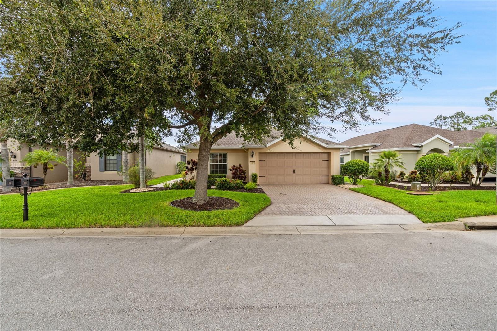 Listing photo 3 for 418 Del Sol Ave