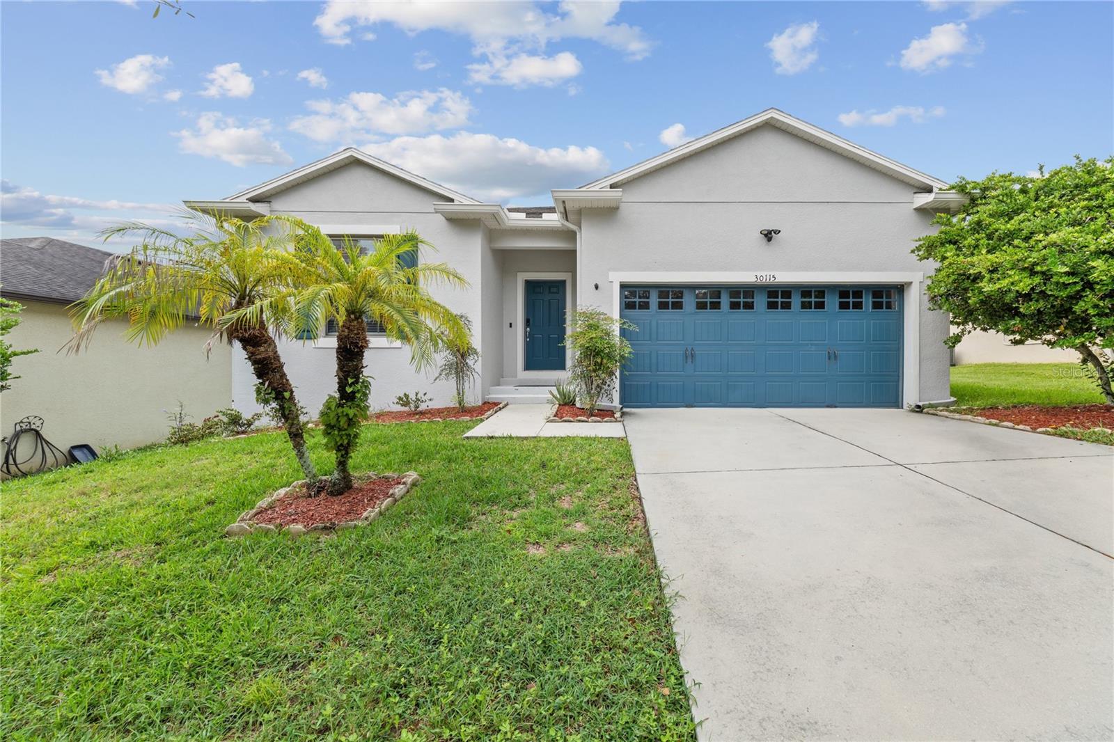 Listing photo 1 for 30115 Cheval St