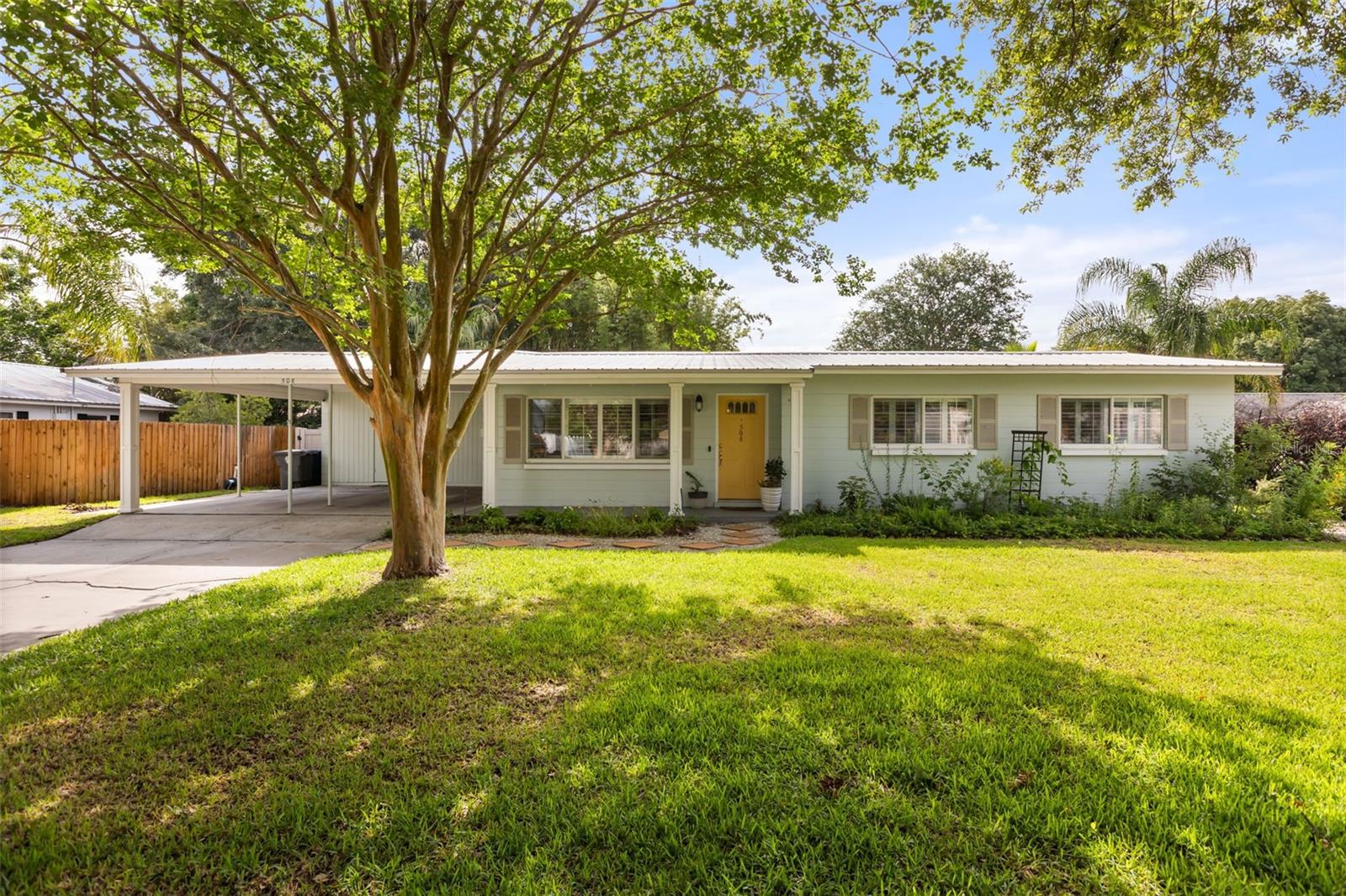 508 DUNRAVEN DRIVE