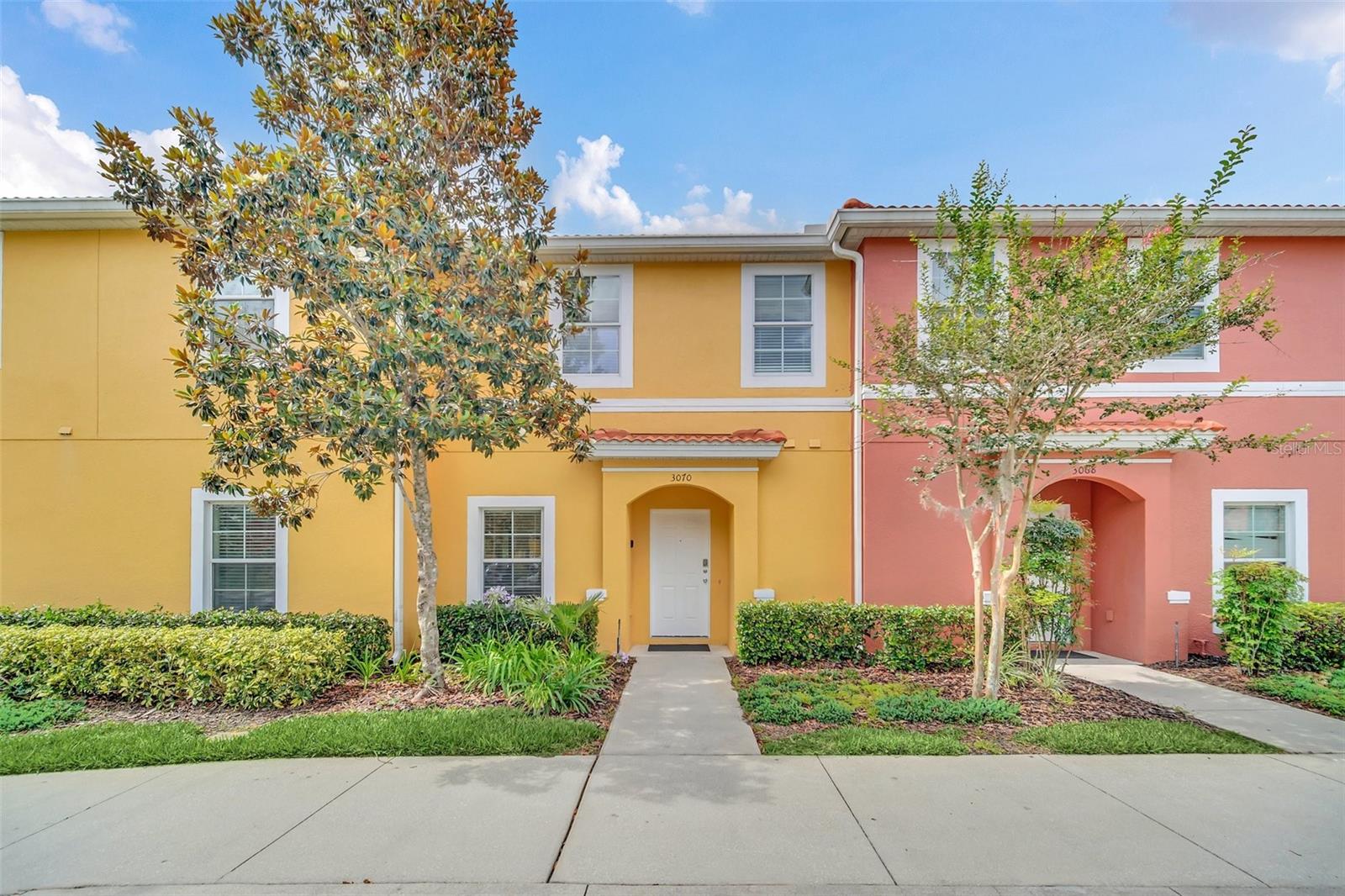 3070 YELLOW LANTANA LANE