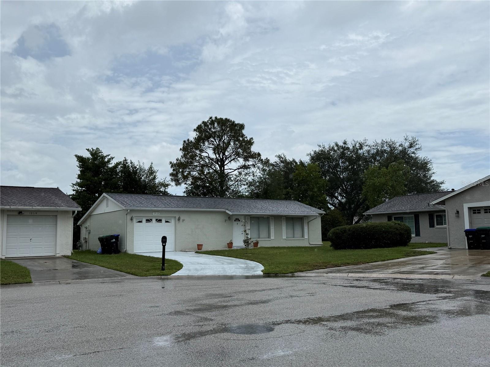 10508 LINGER LANE