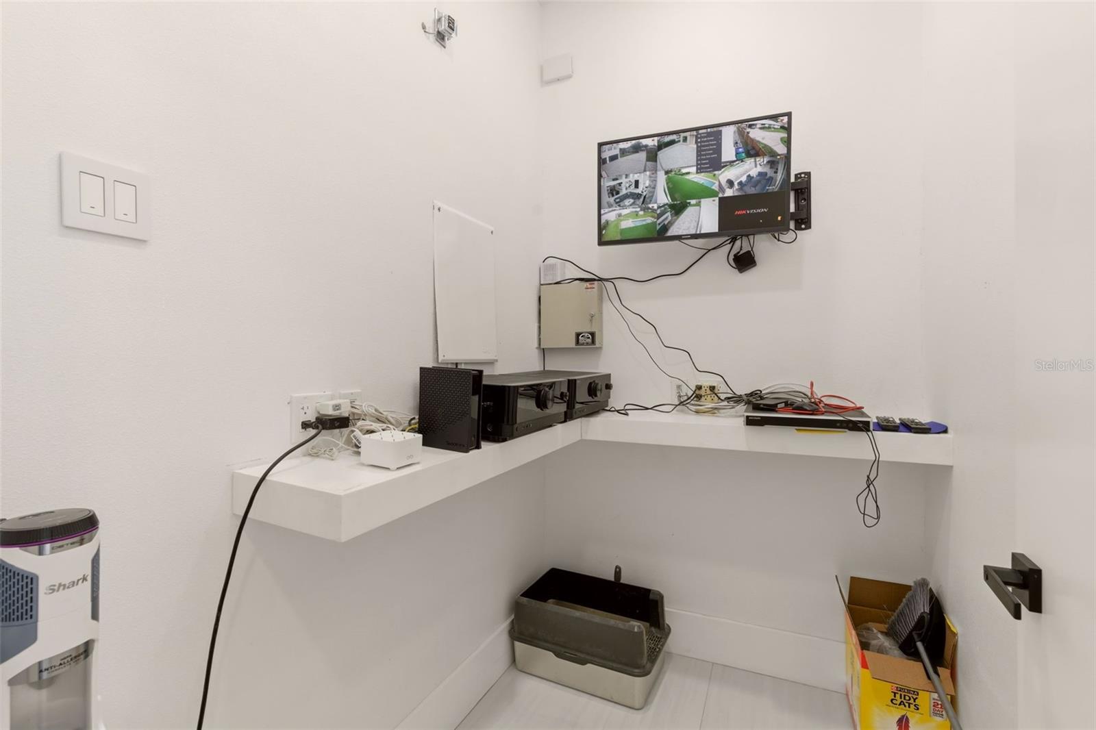 Photo 42