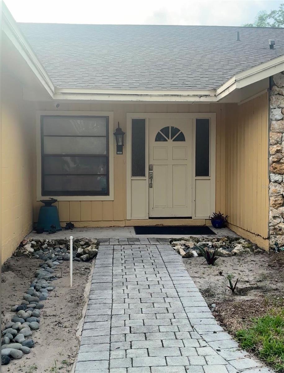 136 HABERSHAM DRIVE