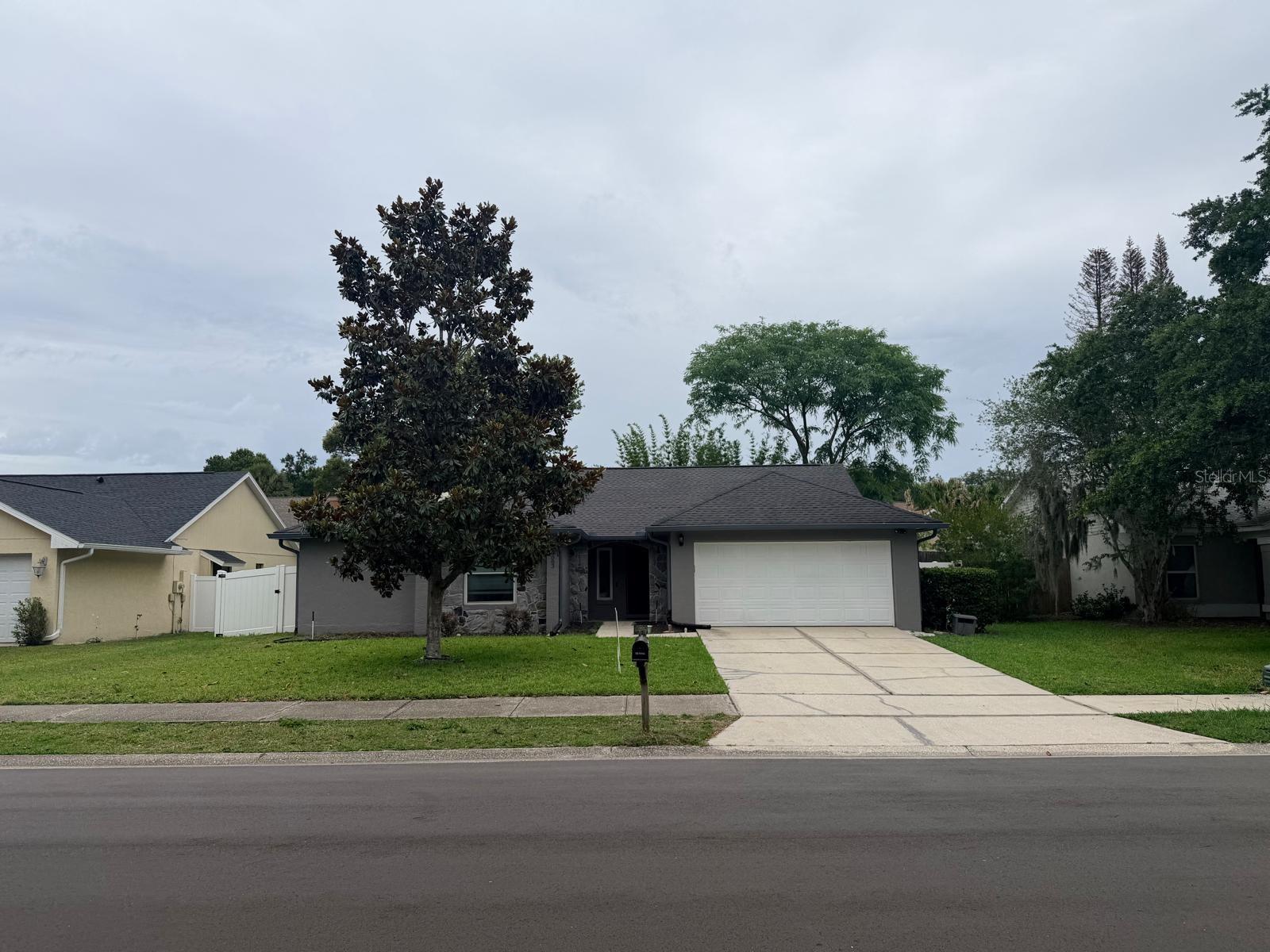 1083 BECKSTROM DR