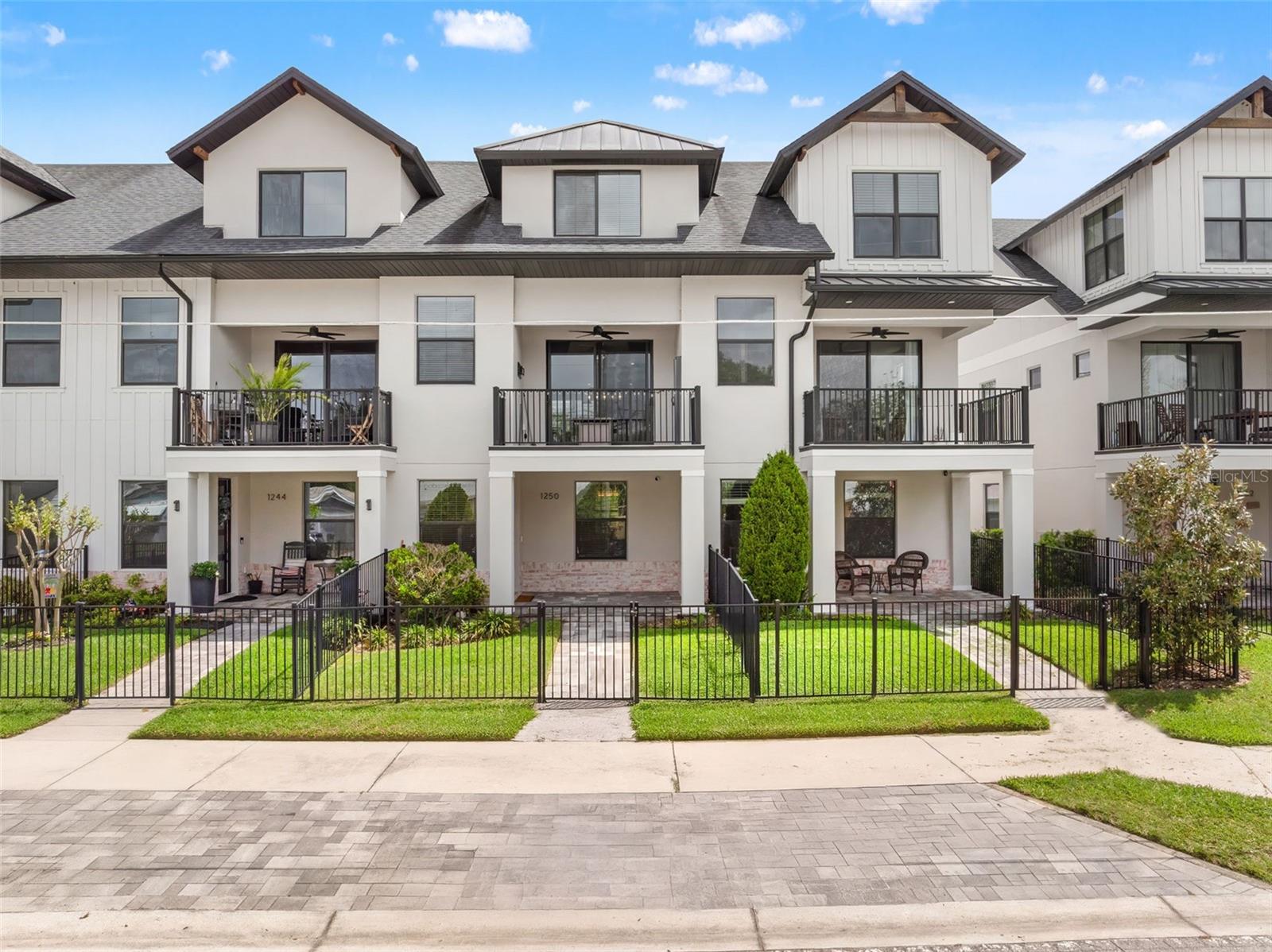 1250 FORMOSA AVENUE