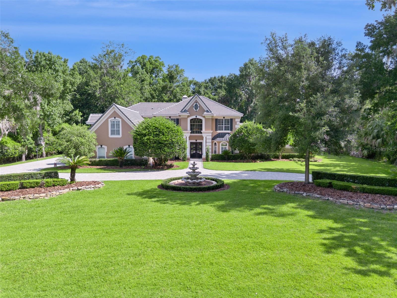 1726 BRIDGEWATER DRIVE