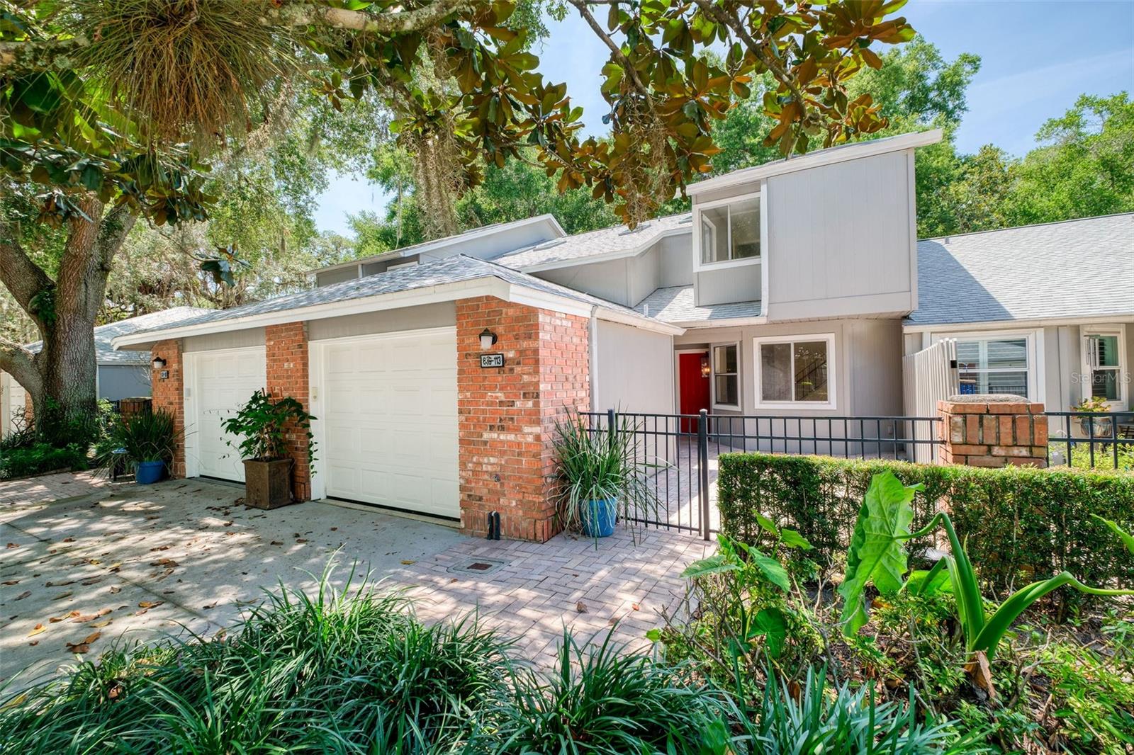 639 LAUREL OAK LANE Unit 113