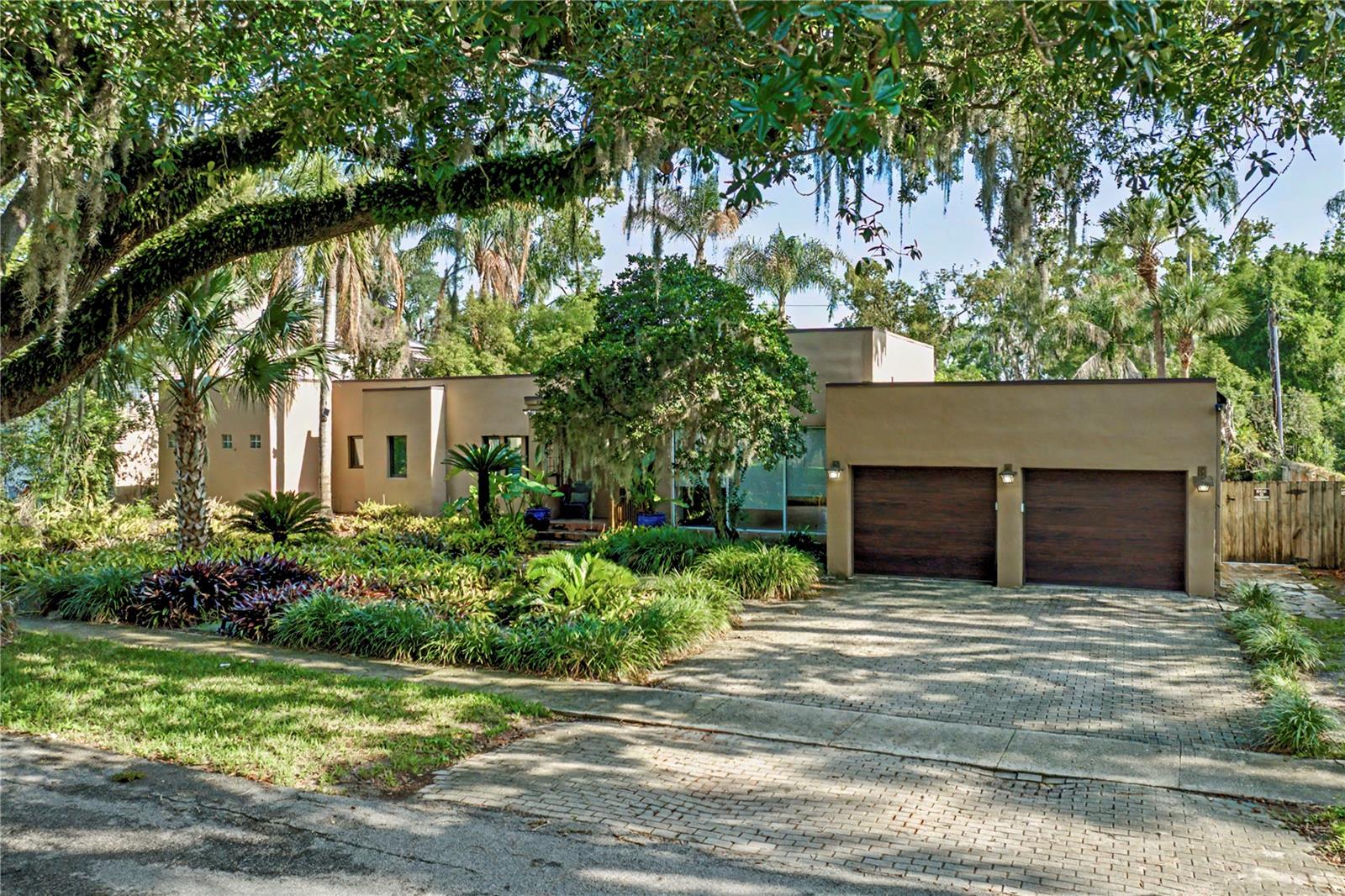 651 MAGNOLIA DRIVE
