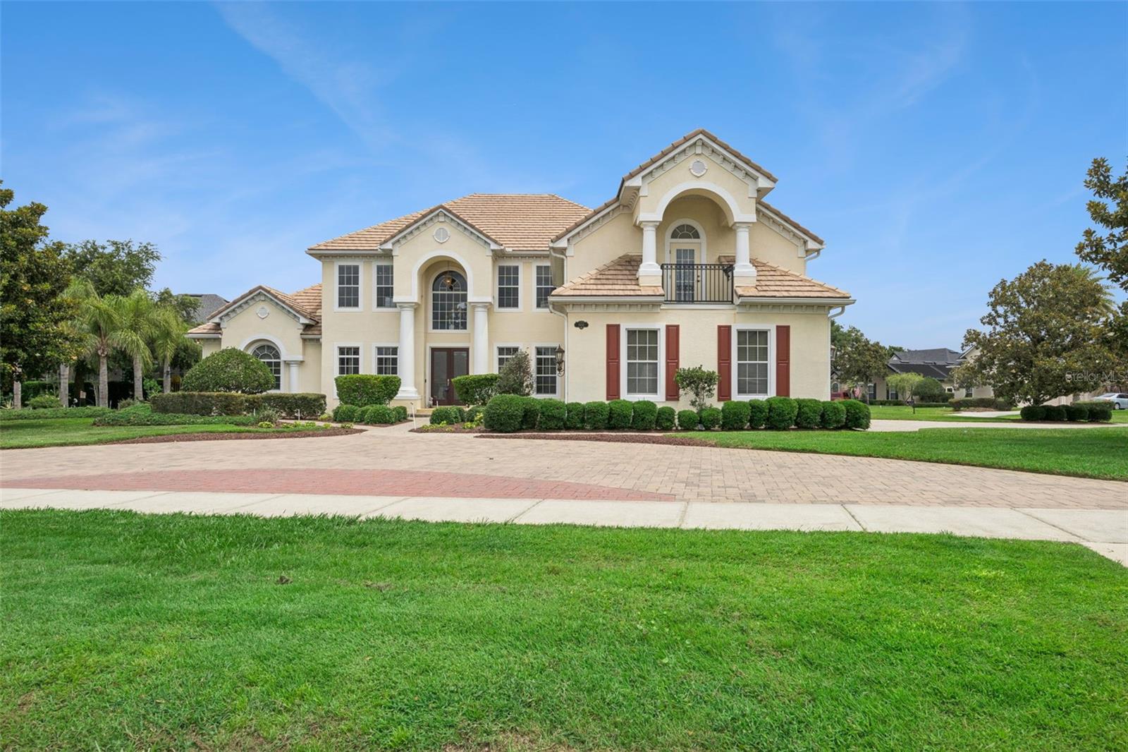 Listing photo 2 for 1692 Orange Thorpe Ln