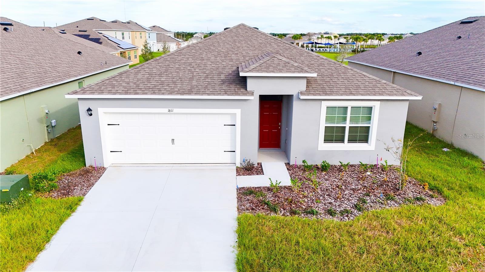 Listing photo 1 for 1811 Silverbell Loop