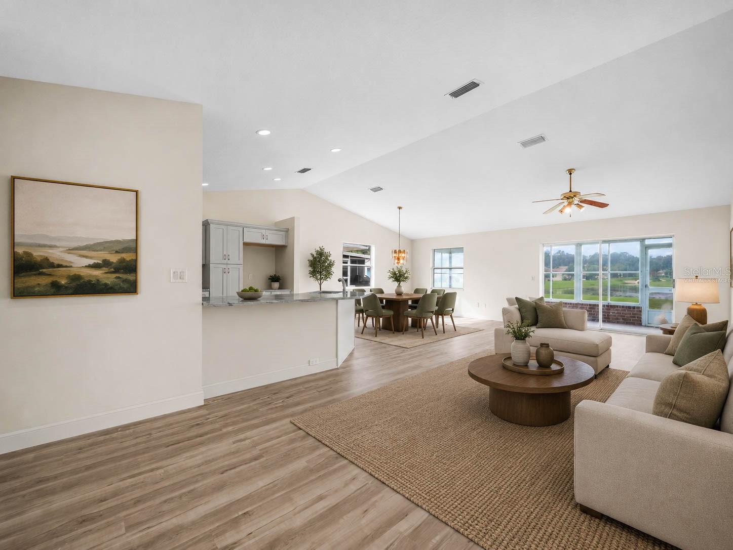Listing photo 2 for 6341 Silver Lakes Dr W