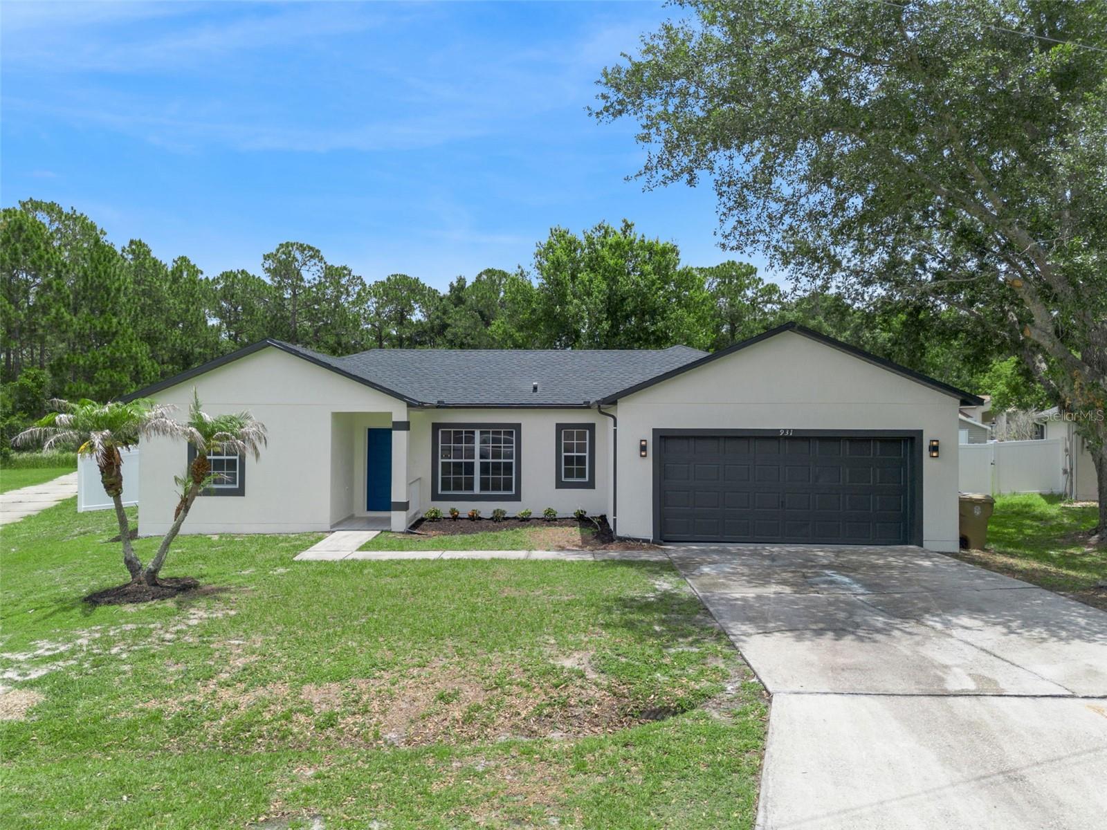 931 VAN LOON COURT