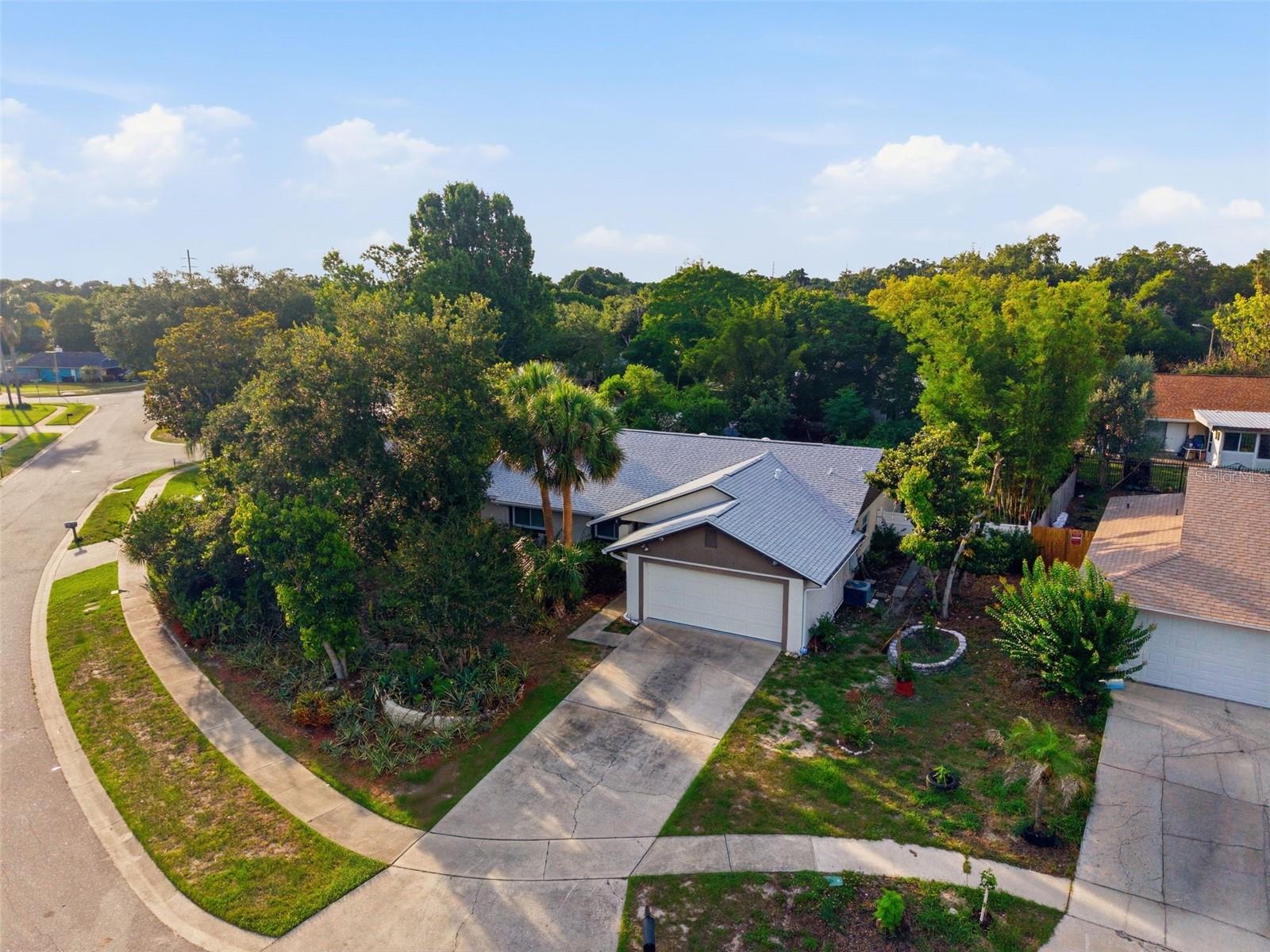 8423 BERMUDA DUNES DRIVE