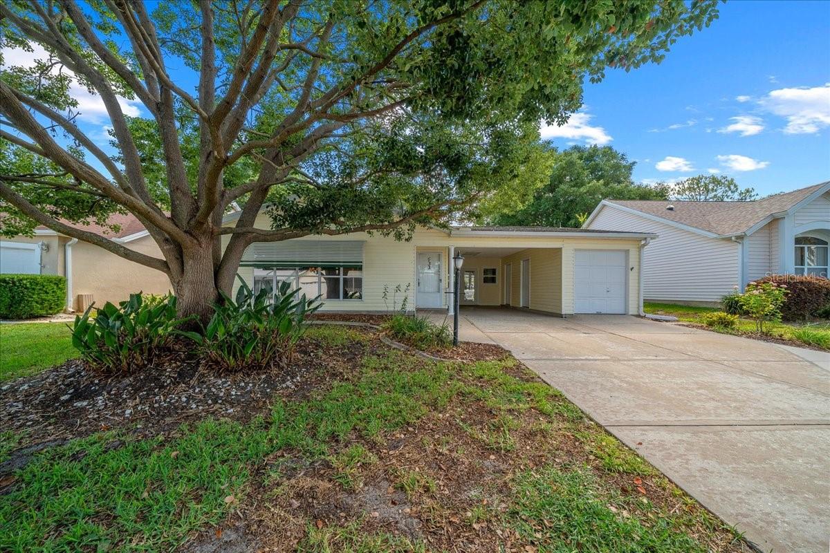 Listing photo 1 for 1133 Del Toro Dr