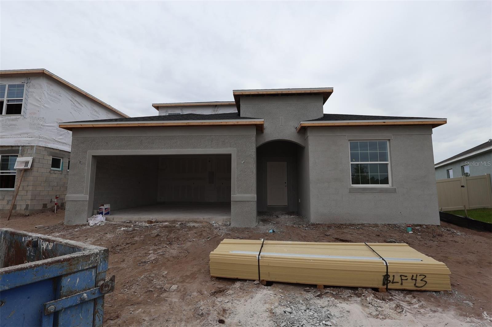 6813 YELLOW WARBLER BEND