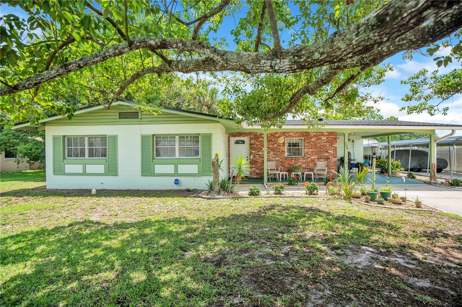 309 VIHLEN ROAD