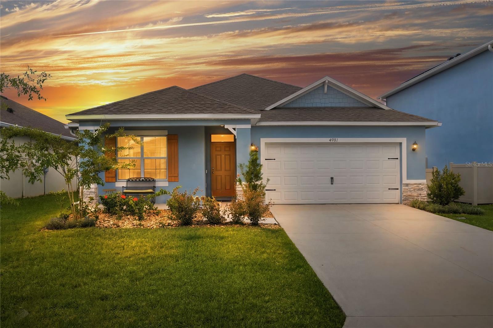 Listing photo 1 for 4981 Foxglove Cir
