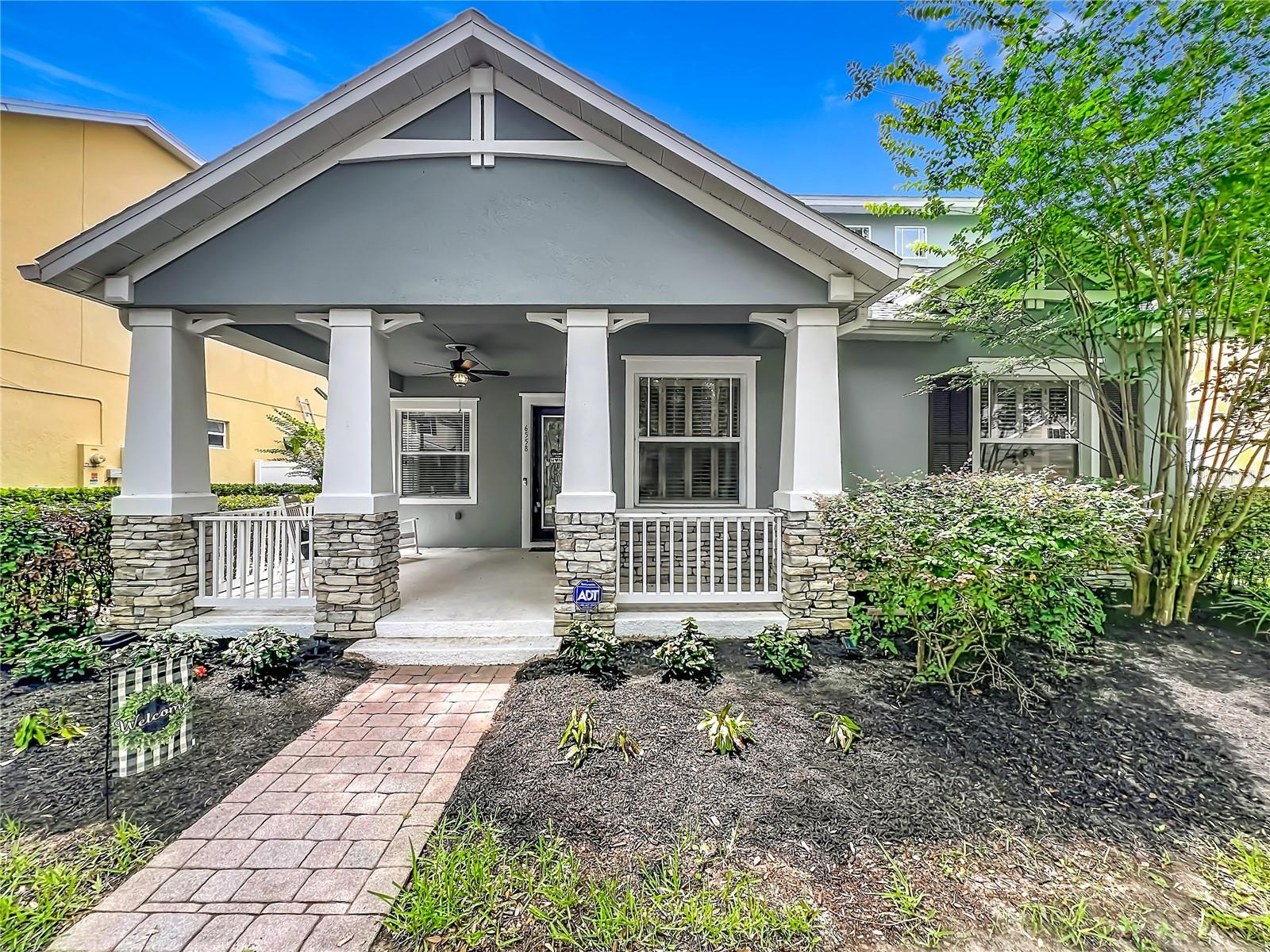 6588 HELMSLEY CIRCLE