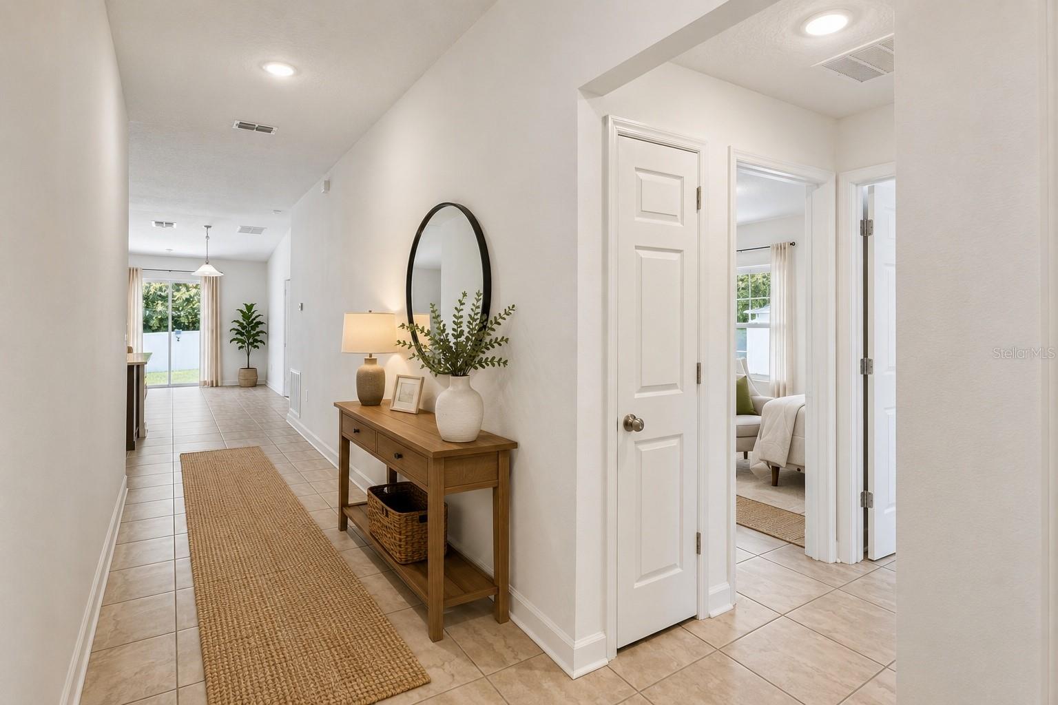 Listing photo 2 for 2505 Baker Ave E