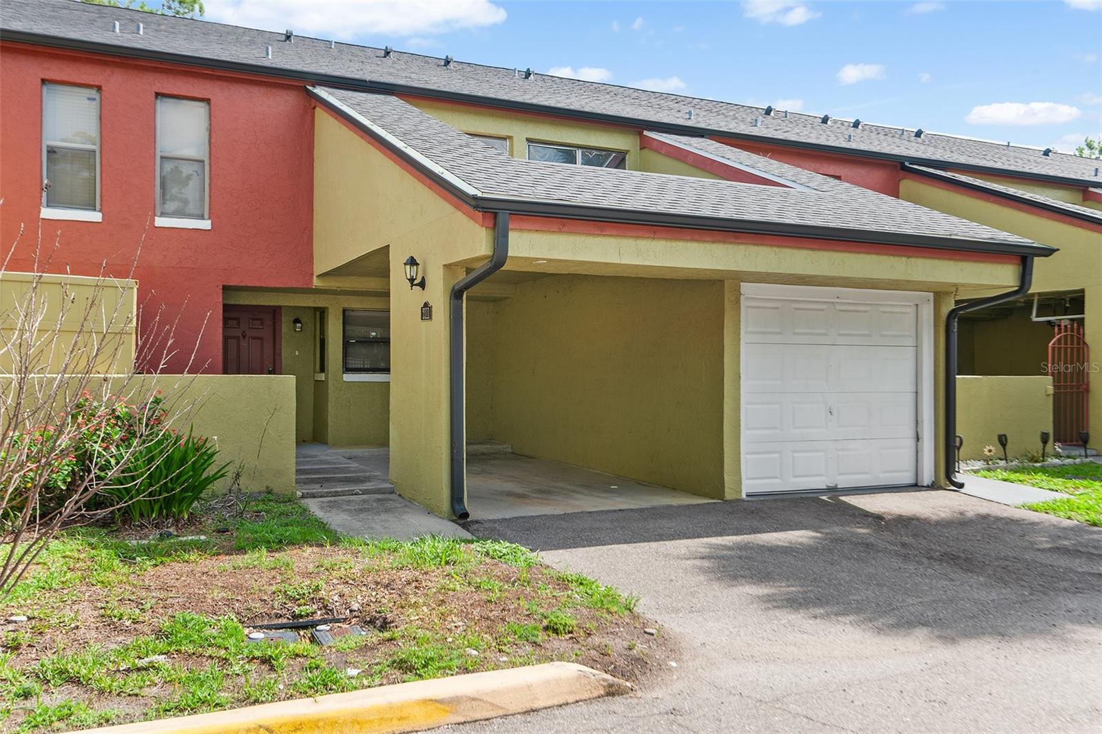 2111 HONOUR ROAD Unit 2111
