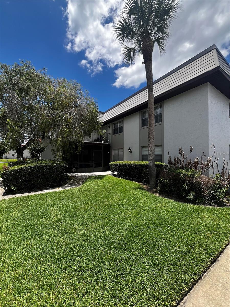 110 WINDTREE LANE Unit 202