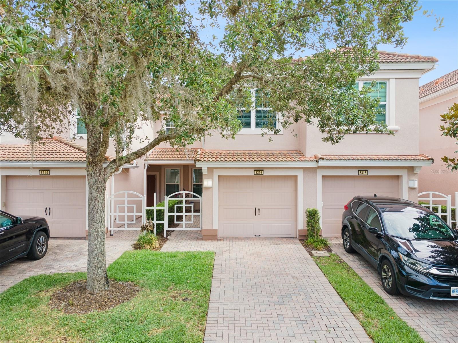8316 FONTERA DRIVE Unit 8316