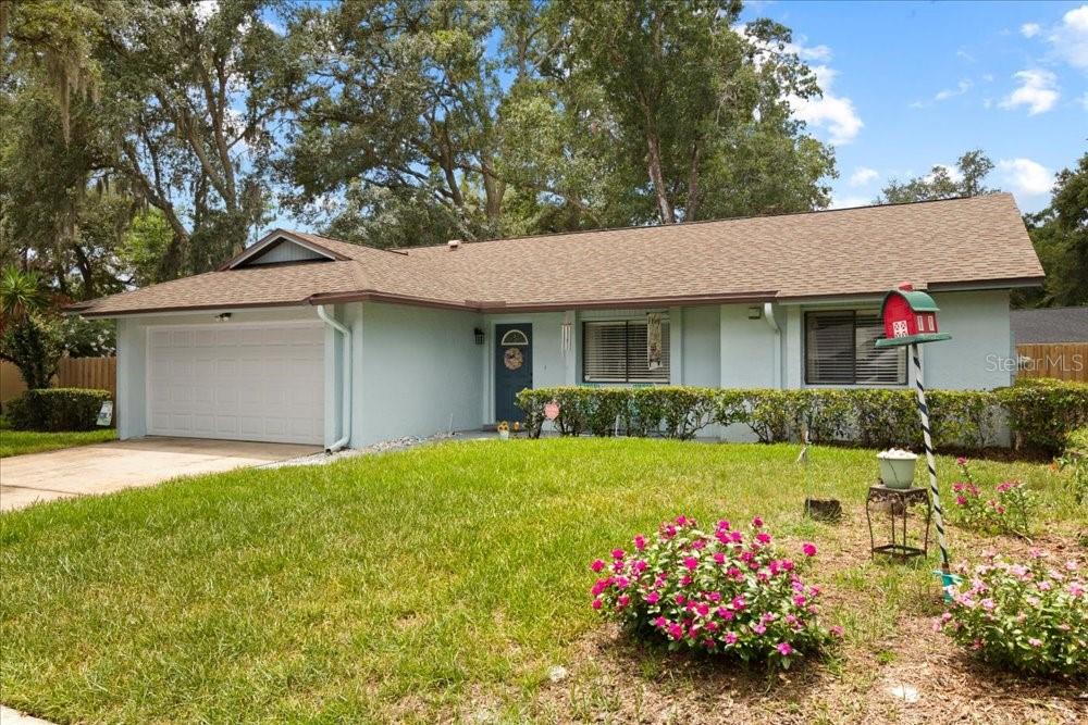 7816 BITTERNUT COURT