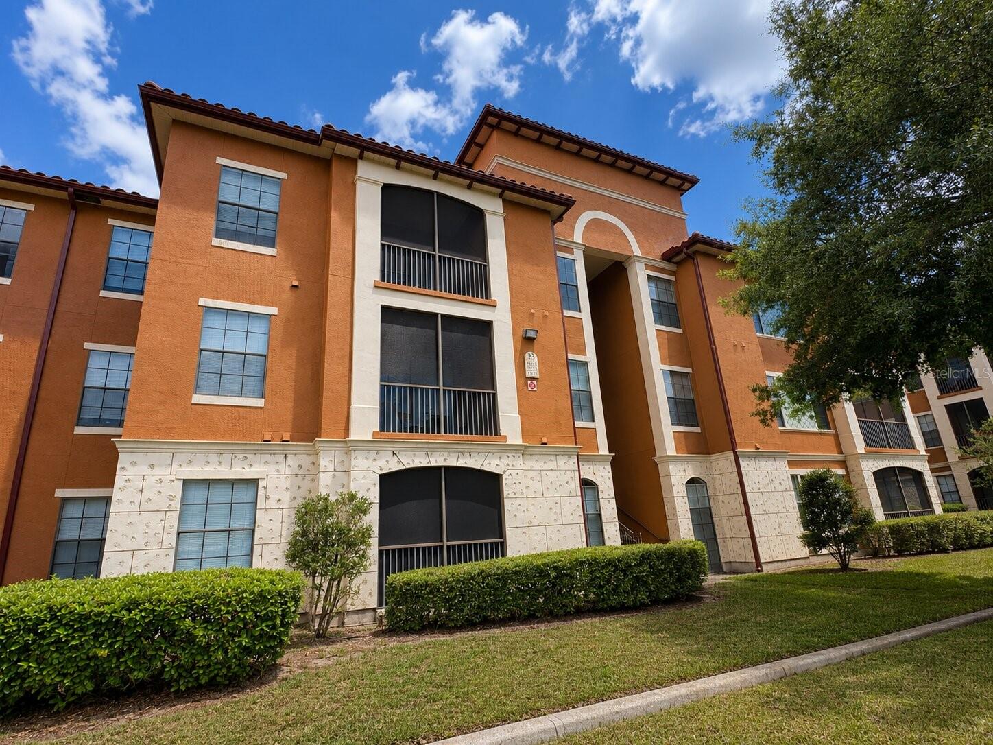 6149 METROWEST BOULEVARD Unit 208