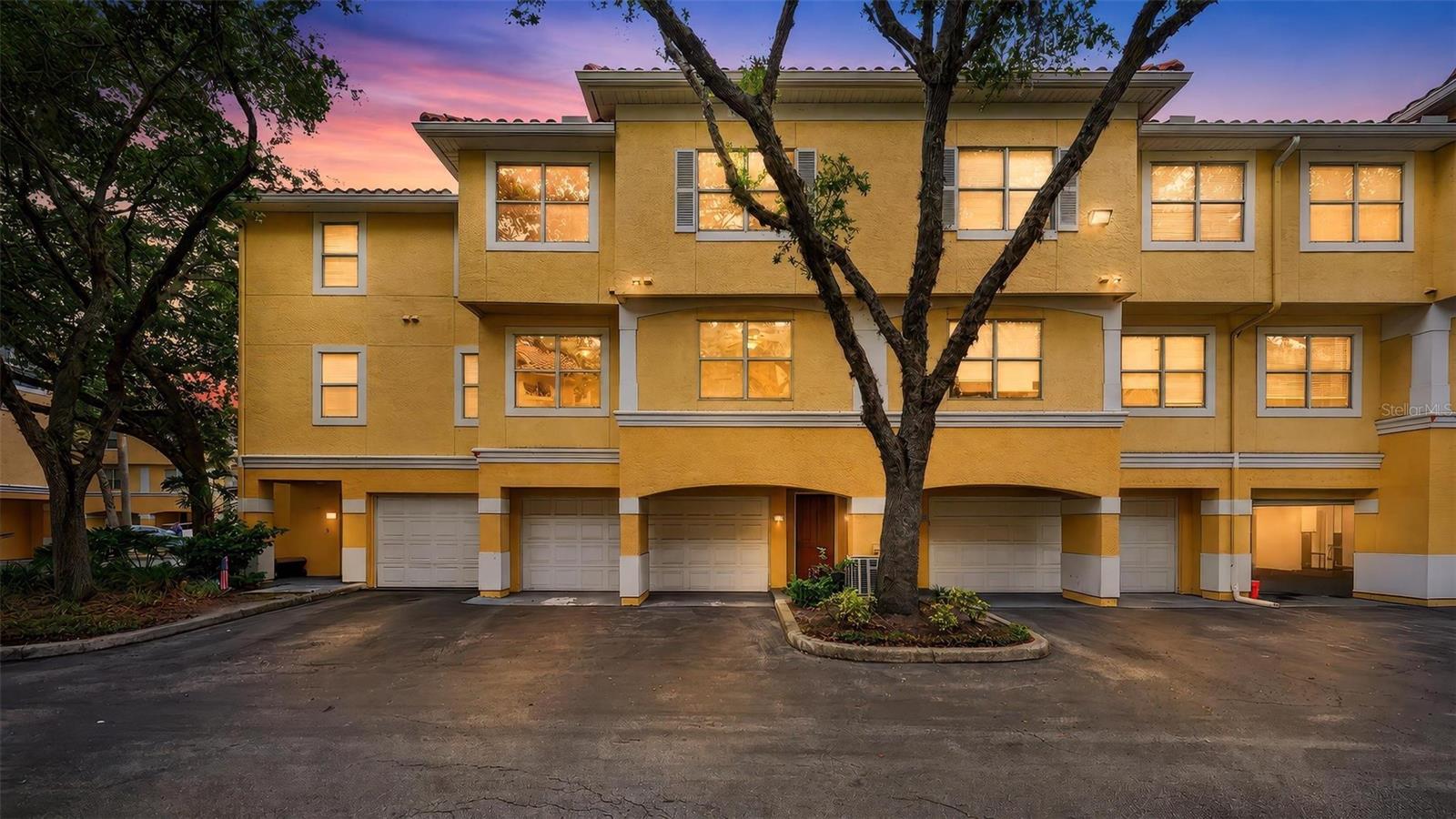 2847 SHADOW VIEW CIRCLE Unit 2847