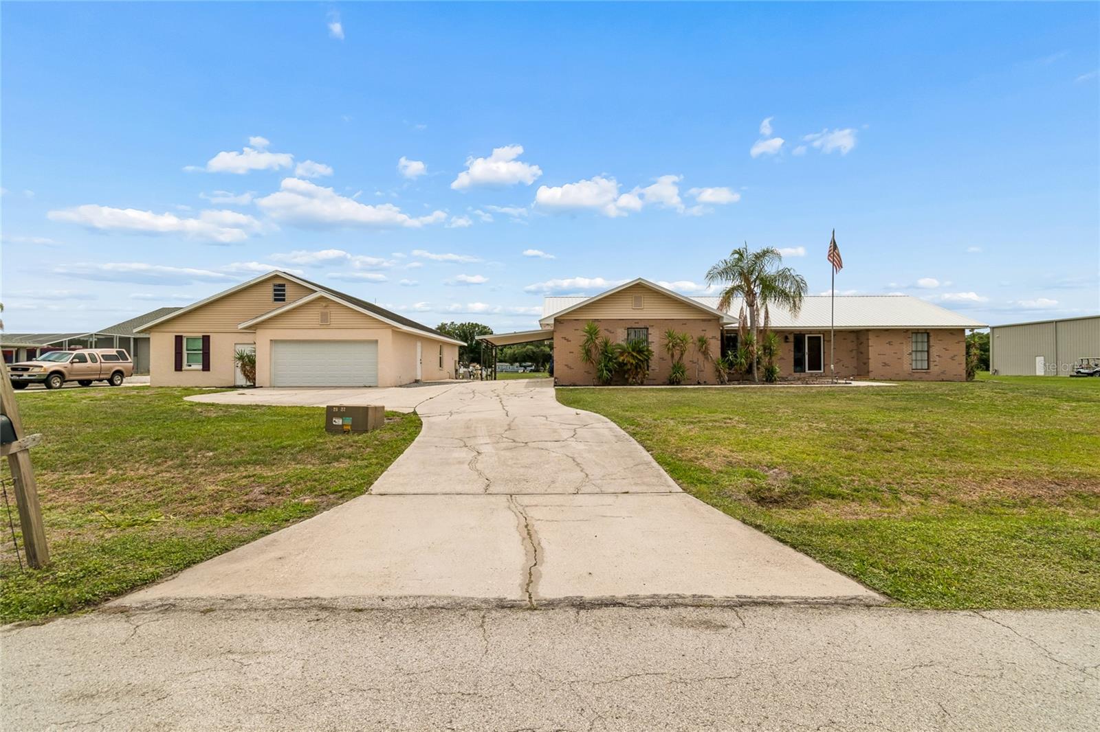 Listing photo 1 for 5150 Southwind Dr