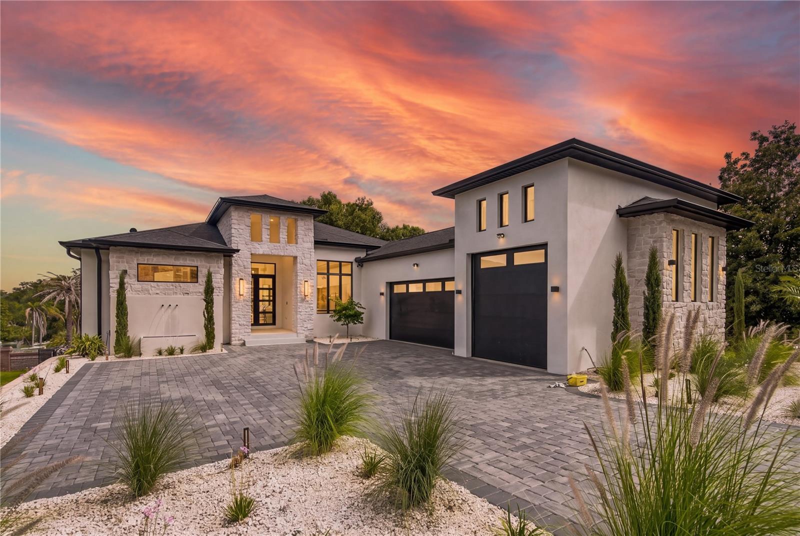 Listing photo 1 for 11500 Osprey Pointe Blvd