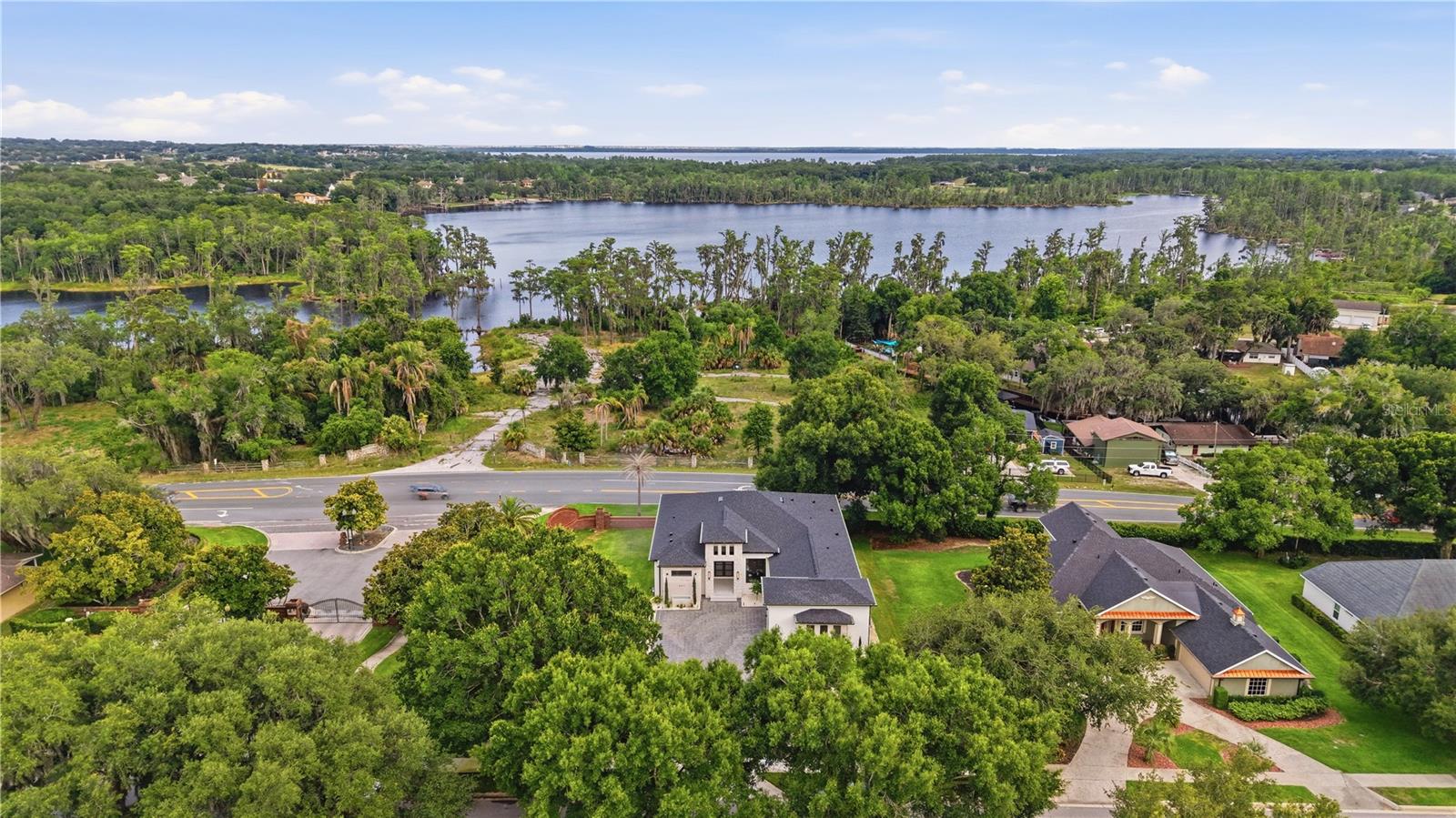 Listing photo 3 for 11500 Osprey Pointe Blvd