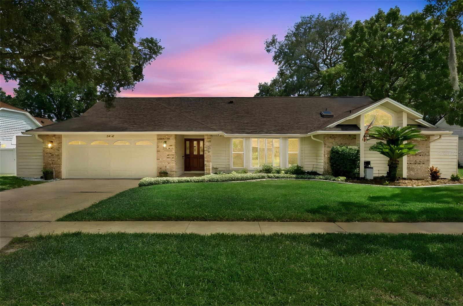 2418 SWEETWATER COUNTRY CLUB PLACE DRIVE