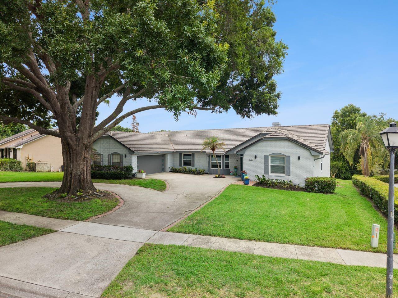 8606 LOST COVE DRIVE