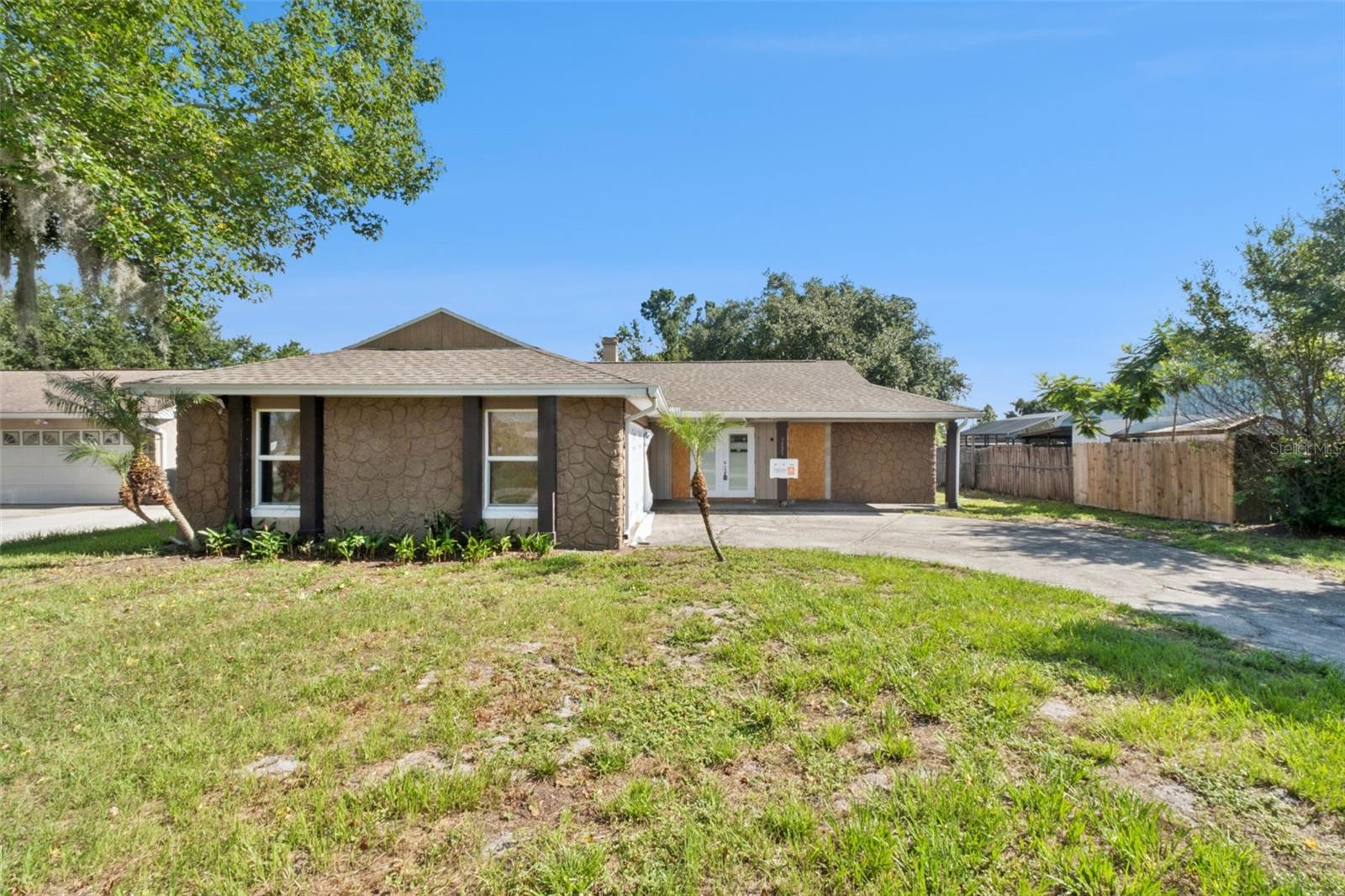 3021 N ORLEANS WAY