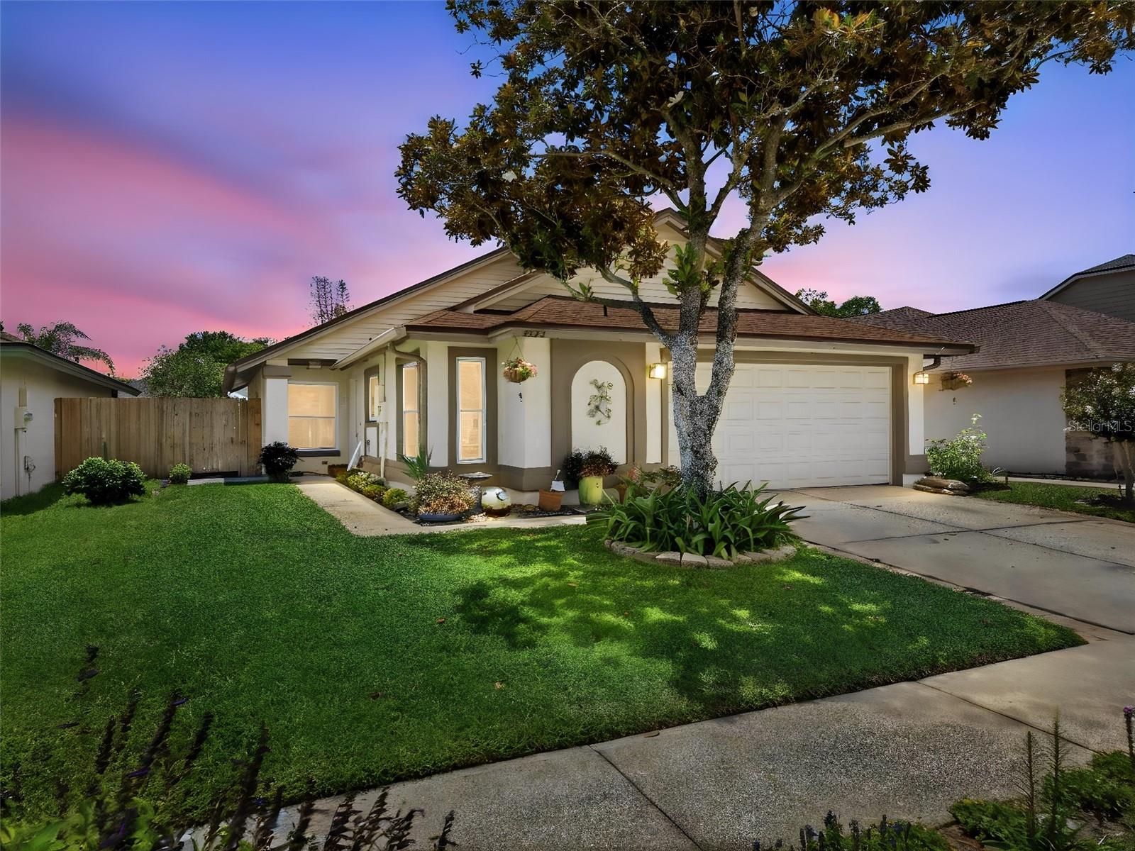 3232 S SAINT LUCIE DRIVE