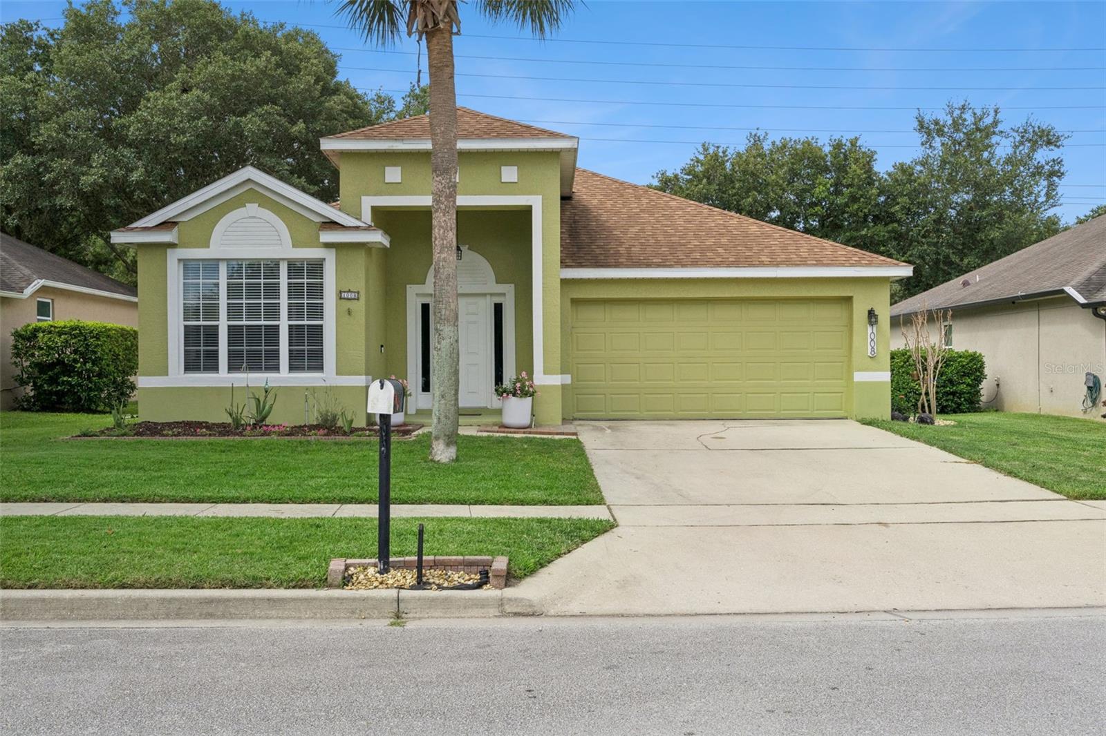 1008 MAGNOLIA BLOSSOM COURT