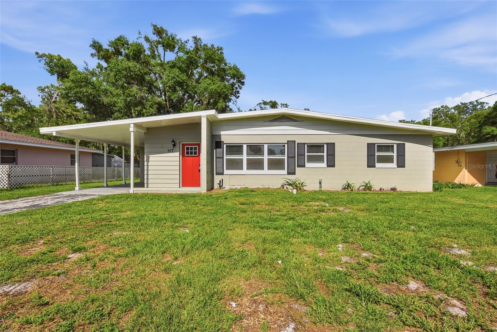 917 KENSINGTON DRIVE