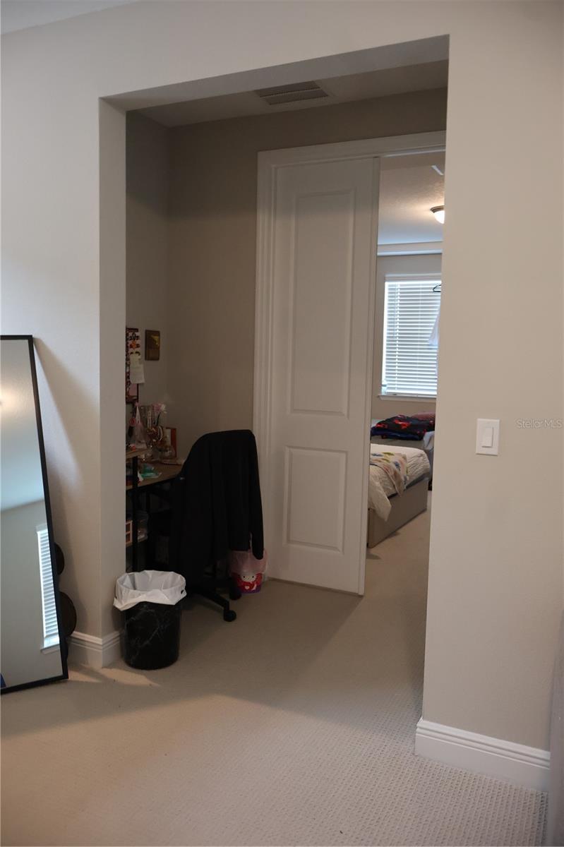 Photo 34