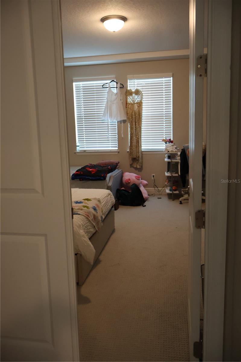 Photo 37