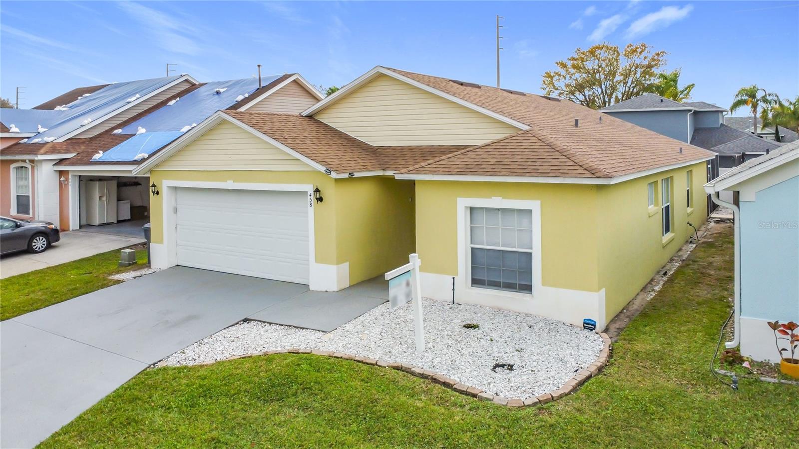 Listing photo 2 for 458 Hollinghead Loop
